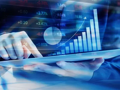 √ A bheith eolach ar Ábhair fhrithchaiteacha