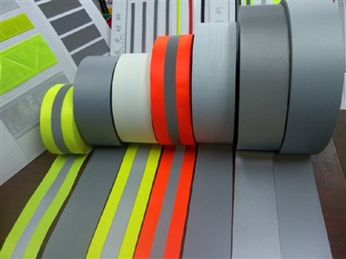 Ceannródaí teicneolaíochta na n-ábhar machnamhach is déanaí