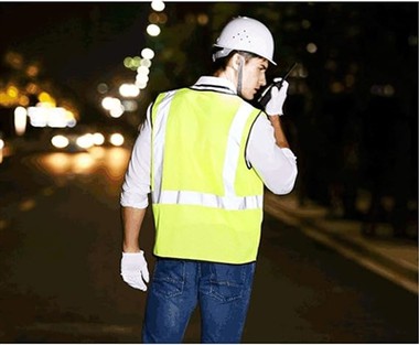 Táirgeadh agus úsáid éadach machnamhach