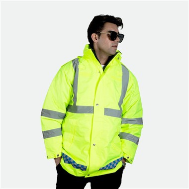 Chun éadaí frithchaiteacha póilíneachta tráchta a dhéanamh, Cad iad na ceangl...